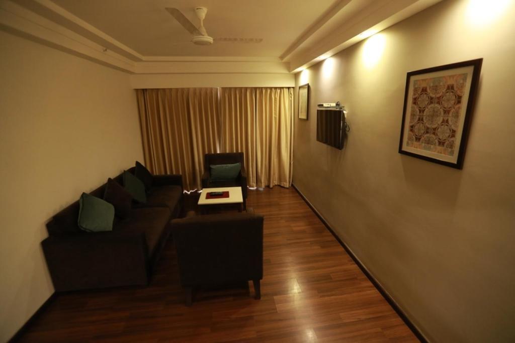 Hotel-S-Park Khammam Exterior foto